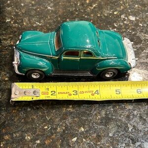 Tootsietoy 1940 Ford Coupe hard body Classic Green Toy Car